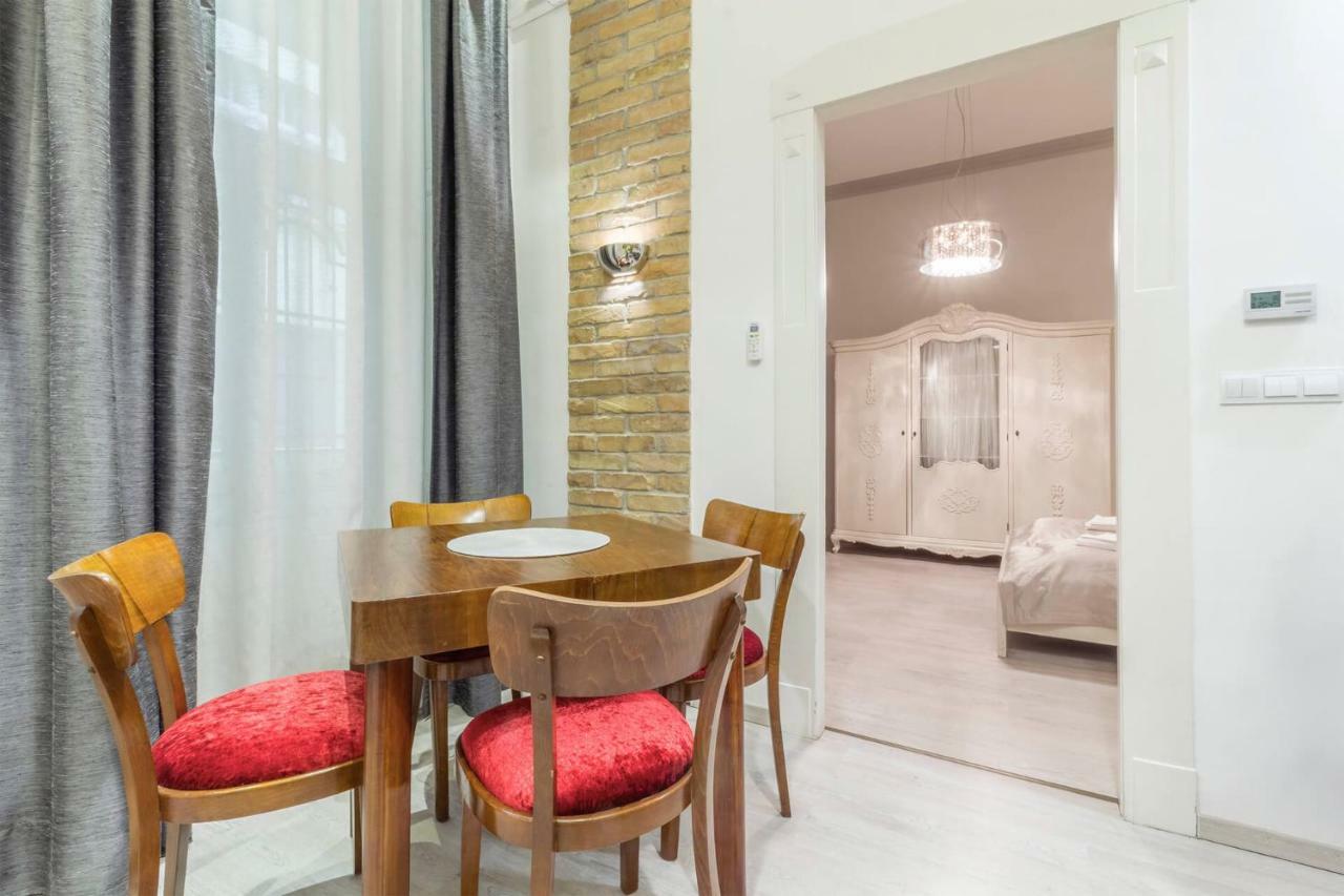 בודפשט Vori Vori De Luxe Apartment מראה חיצוני תמונה